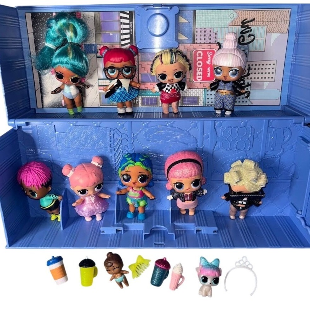 LOL Surprise OMG Doll House / Carry Case Playset Bundle w/ 9 Dolls & Accessories
